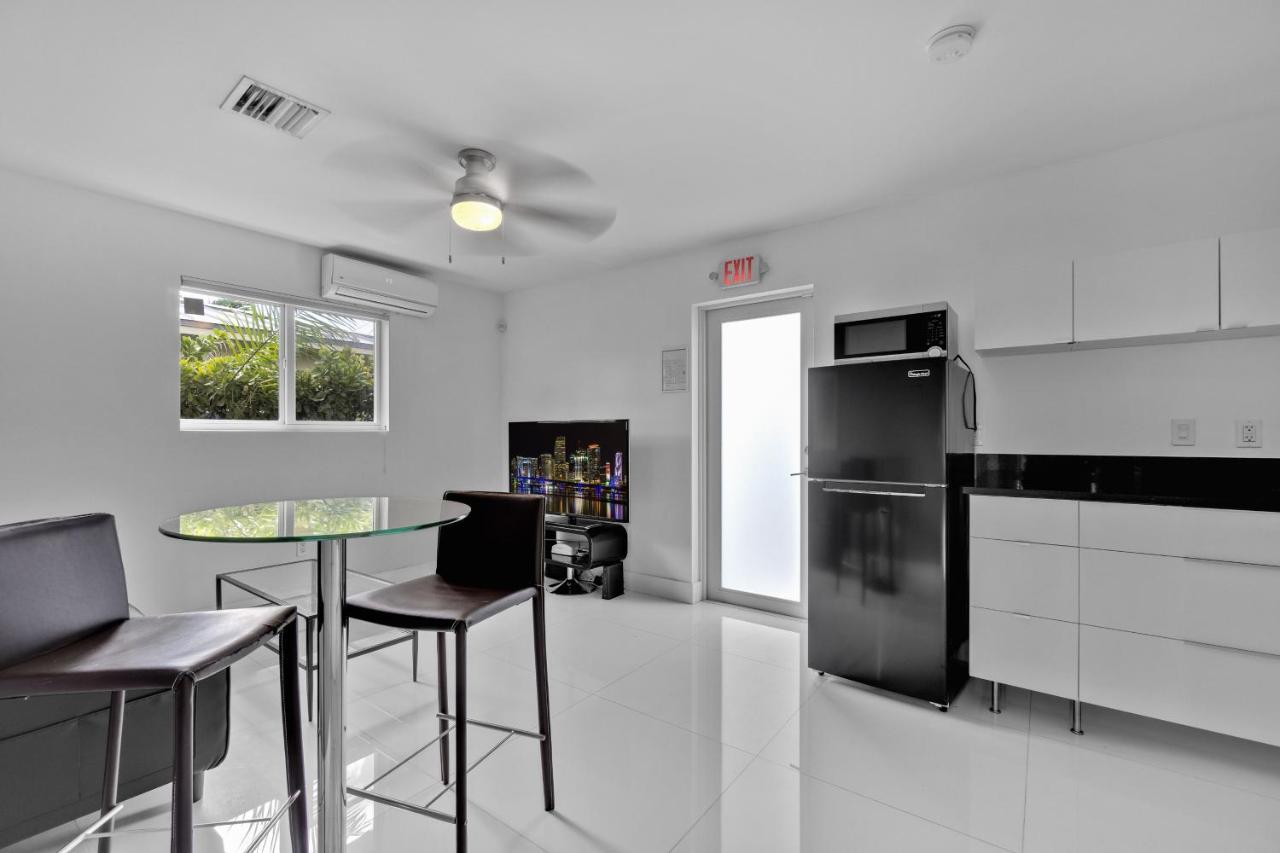 Luxury House 4 Beds Heated Pool W Jaccuzzi Apartment North Bay Village Exterior photo