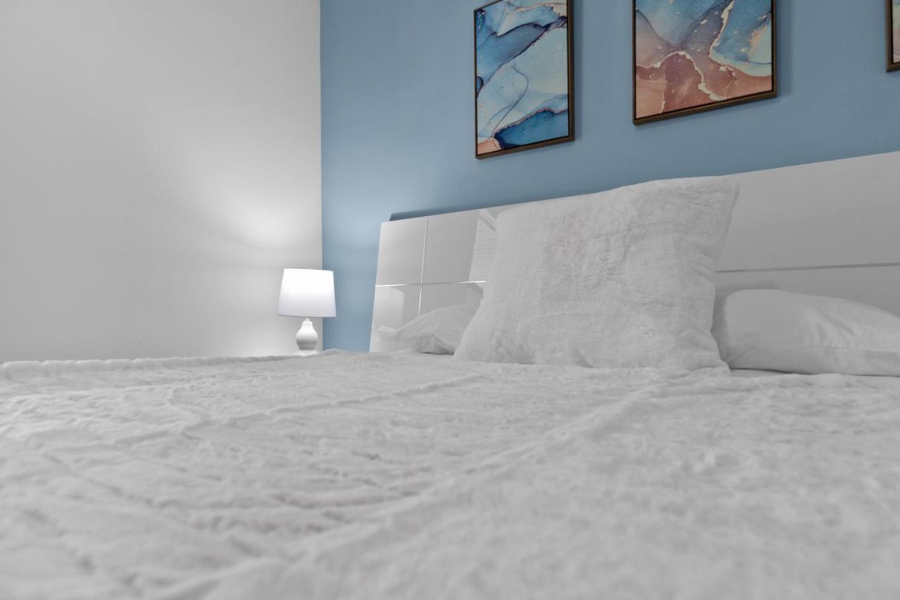 Luxury House 4 Beds Heated Pool W Jaccuzzi Apartment North Bay Village Exterior photo