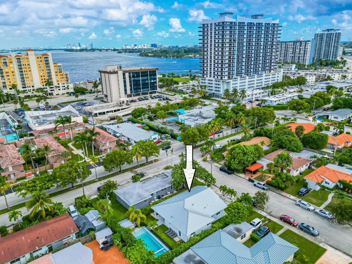Luxury House 4 Beds Heated Pool W Jaccuzzi Apartment North Bay Village Exterior photo