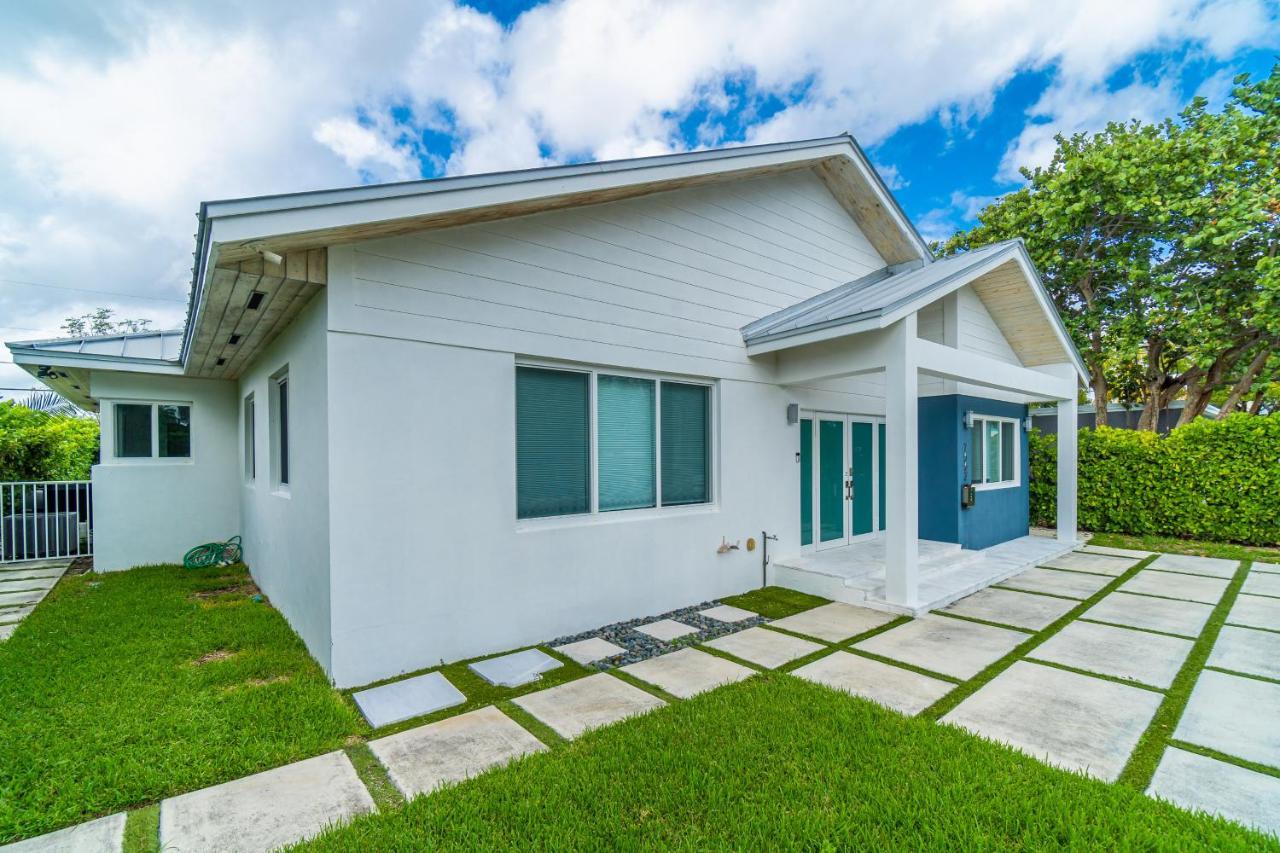 Luxury House 4 Beds Heated Pool W Jaccuzzi Apartment North Bay Village Exterior photo